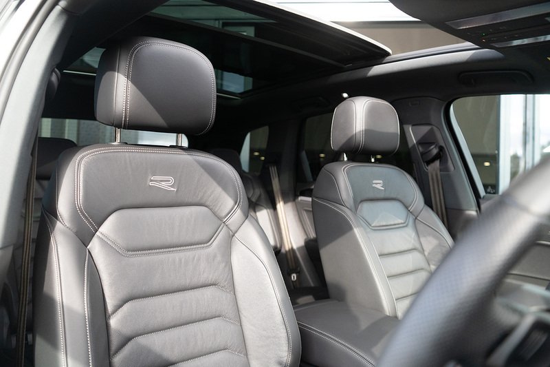 Volkswagen Touareg TDI V6 Black Edition - U5260