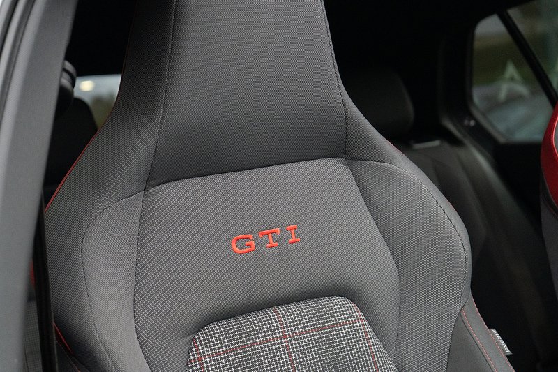 Volkswagen Golf TSI GTI - U5263