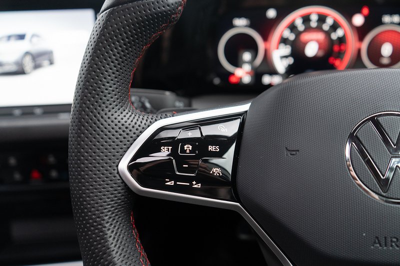 Volkswagen Golf TSI GTI - U5263