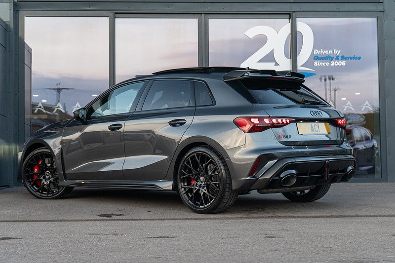 Audi RS3 TFSI Carbon Vorsprung - U5269