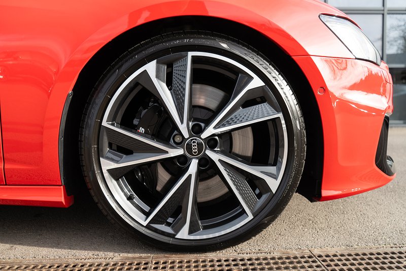 Audi S6 Avant TDI V6 Black Edition - U5271
