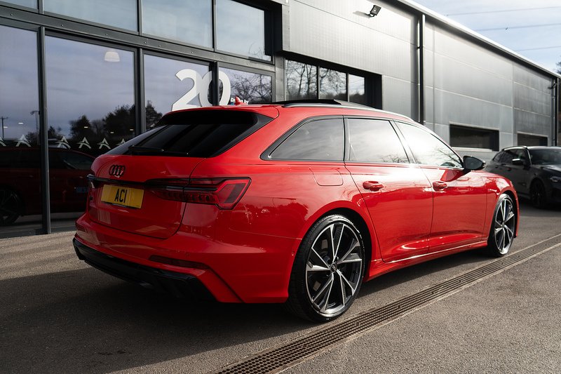 Audi S6 Avant TDI V6 Black Edition - U5271