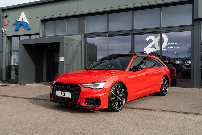 Audi S6 Avant TDI V6 Black Edition - U5271