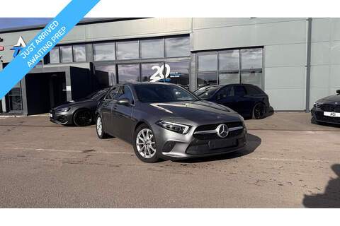 Mercedes-Benz A Class 2.0 GLC220dh MHEV AMG Line (Premium) SUV 5dr Diesel Hybrid G-Tronic+ 4MATIC Euro 6 (s/s) (220 ps)