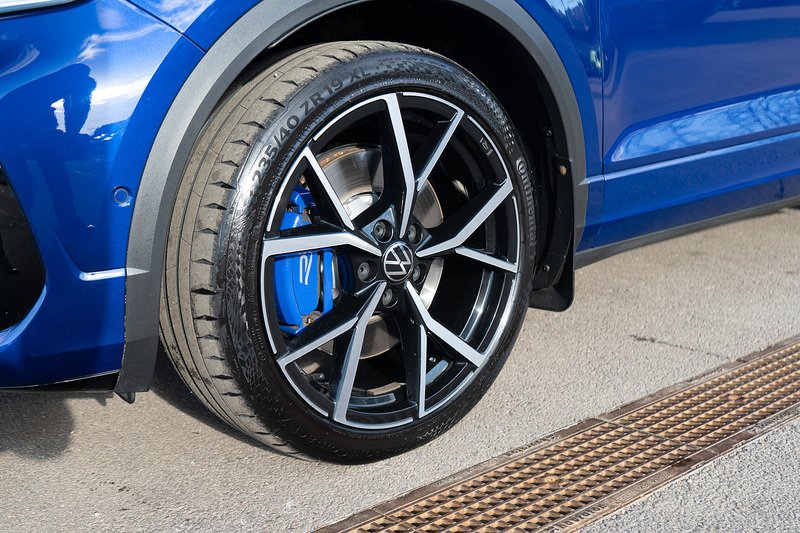 Volkswagen T-Roc TSI R - U5275