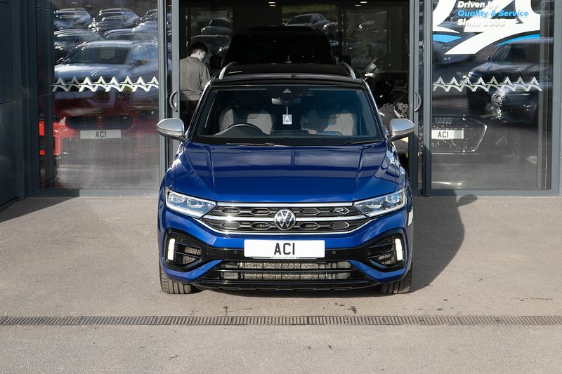 Volkswagen T-Roc TSI R - U5275