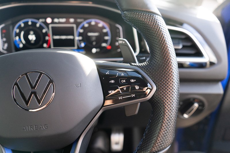 Volkswagen T-Roc TSI R - U5275