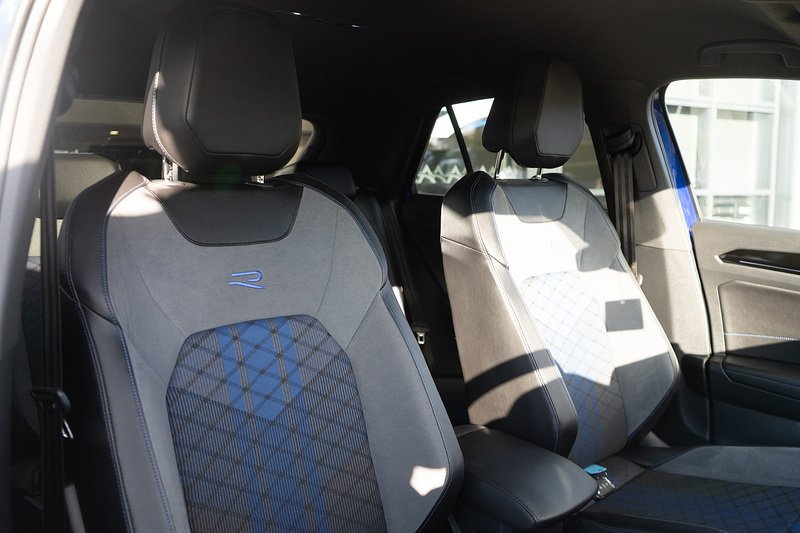 Volkswagen T-Roc TSI R - U5275