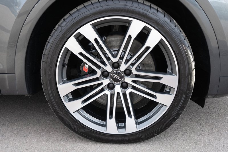 Audi SQ5 TDI V6 - U5286