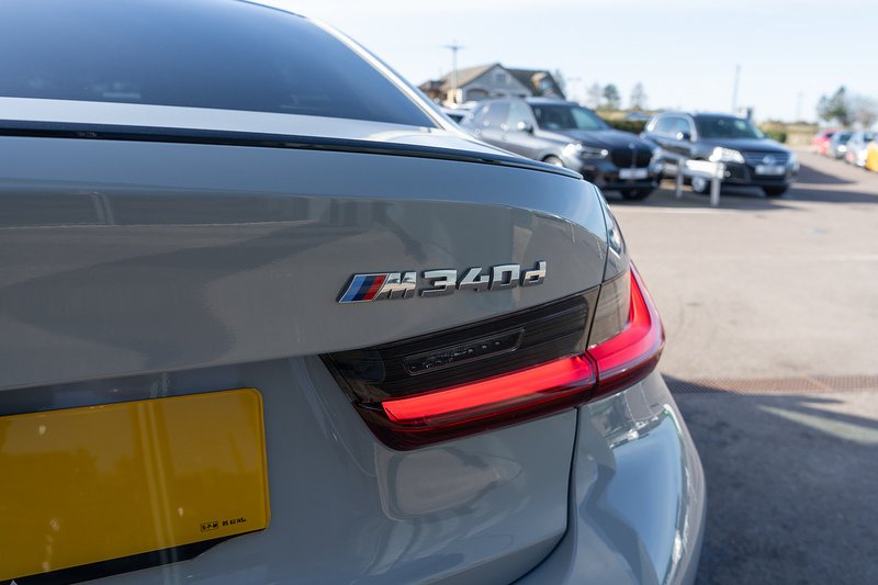 BMW 3 Series M340d MHT - U5288