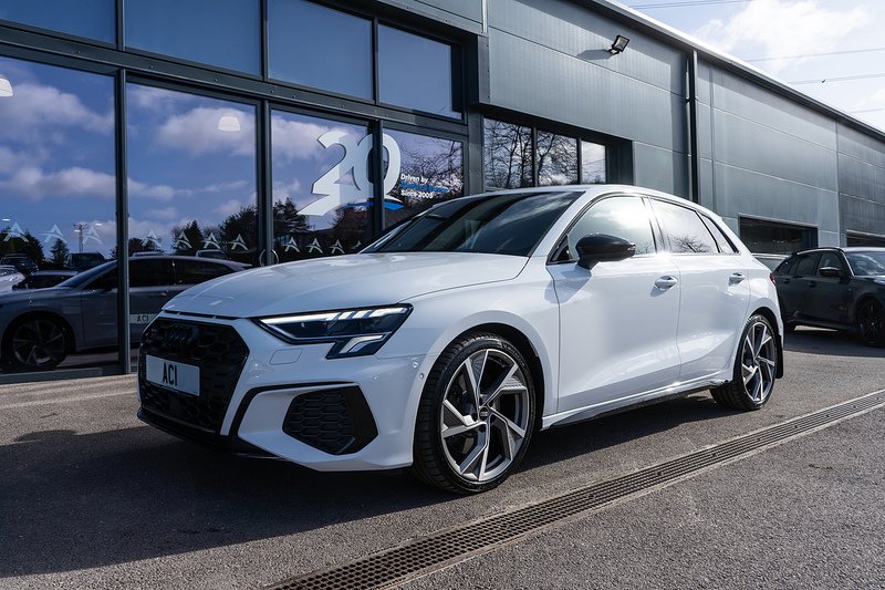 Audi S3 TFSI Black Edition - U5301