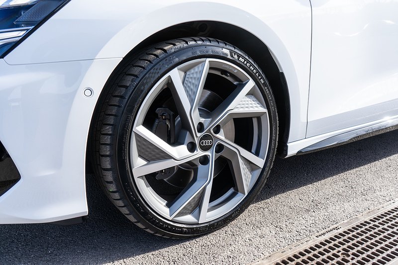 Audi S3 TFSI Black Edition - U5301