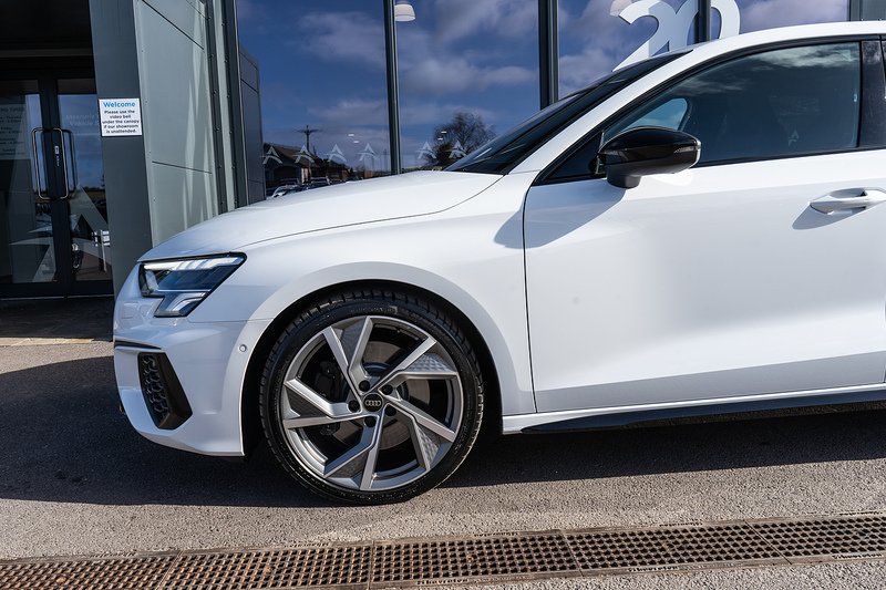 Audi S3 TFSI Black Edition - U5301