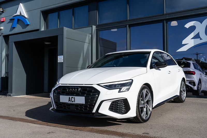 Audi S3 TFSI Black Edition - U5301