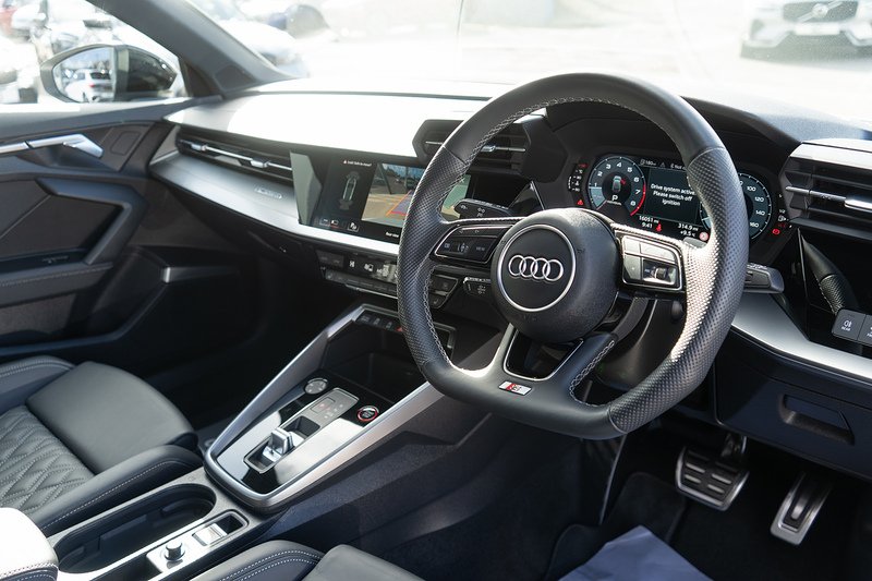 Audi S3 TFSI Black Edition - U5301