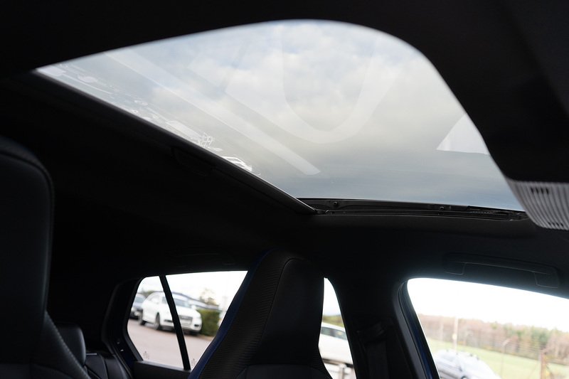 Volkswagen Golf TSI R 20 Years - U5307