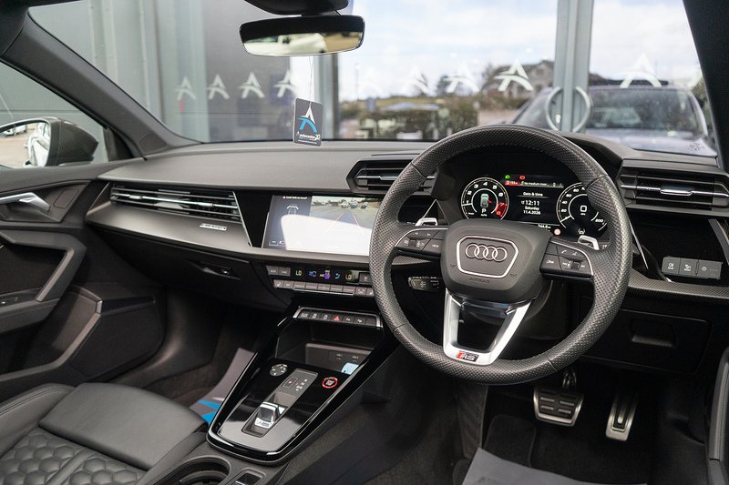 Audi RS3 TFSI Vorsprung - U5324