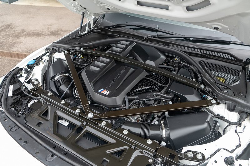 BMW M2 BiTurbo - U5345