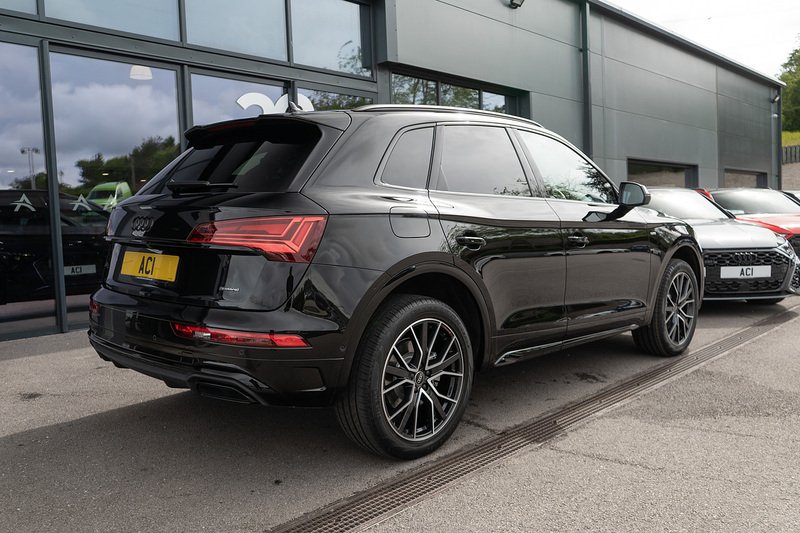 Audi Q5 TFSI Black Edition - U5350