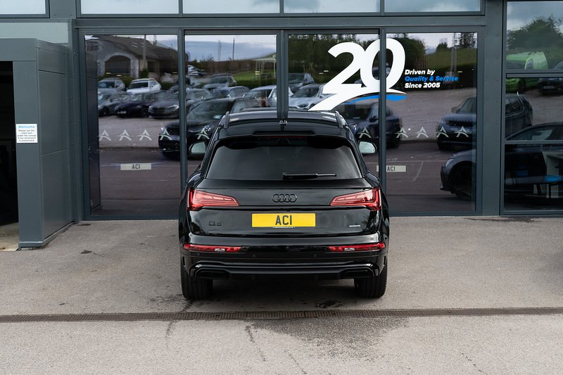 Audi Q5 TFSI Black Edition - U5350