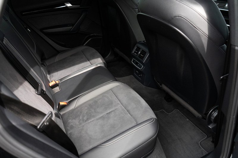 Audi Q5 TFSI Black Edition - U5350