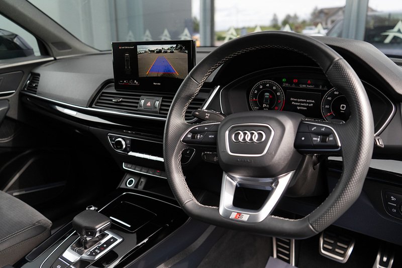 Audi Q5 TFSI Black Edition - U5350