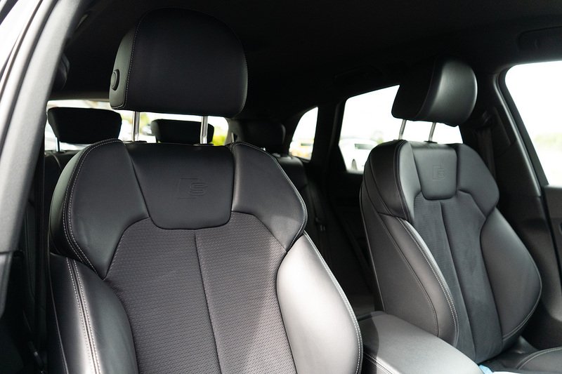 Audi Q5 TFSI Black Edition - U5350