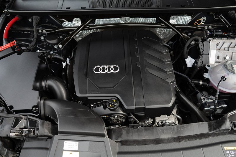 Audi Q5 TFSI Black Edition - U5350