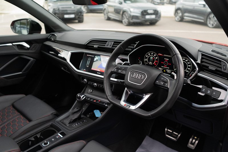 Audi RS Q3 TFSI Audi Sport Edition - U5358