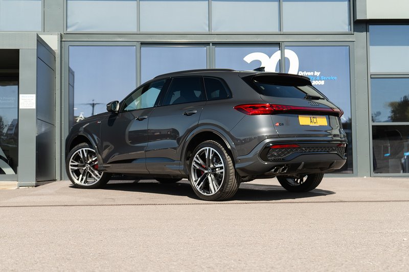 Audi Q5 TDI Edition 1 - U5361