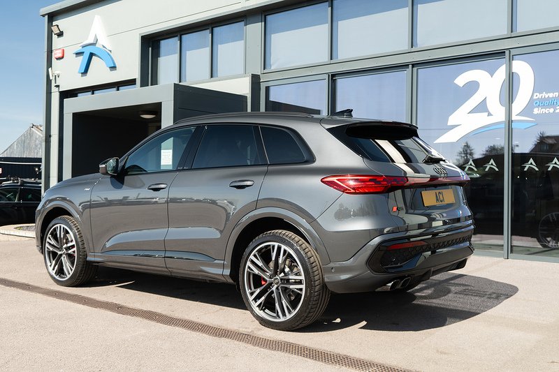 Audi Q5 TDI Edition 1 - U5361