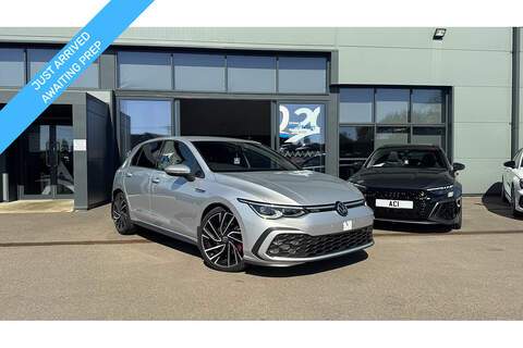 Volkswagen Golf 2.0 B4 MHEV R-Design SUV 5dr Diesel Hybrid Auto AWD Euro 6 (s/s) (197 ps)