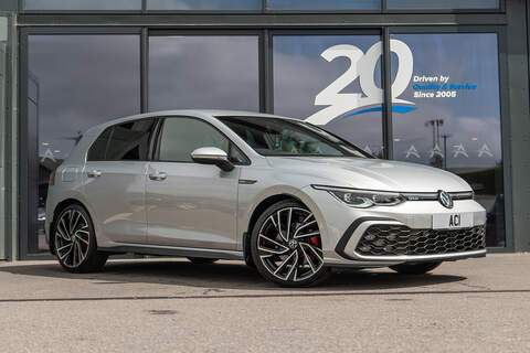 Volkswagen Golf 2.0 TSI R-Line Tech SUV 5dr Petrol DSG 4Motion Euro 6 (s/s) (190 ps)