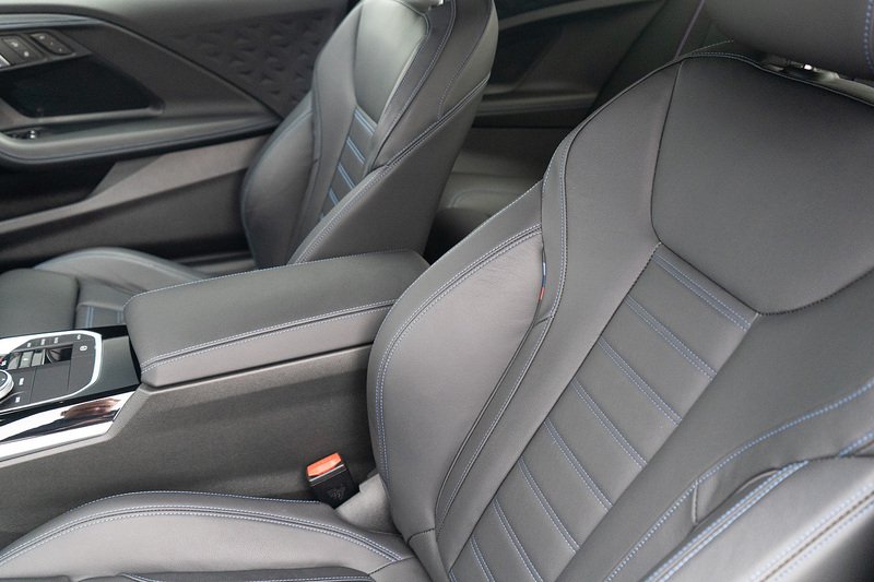 BMW 2 Series 230i M Sport - U5377