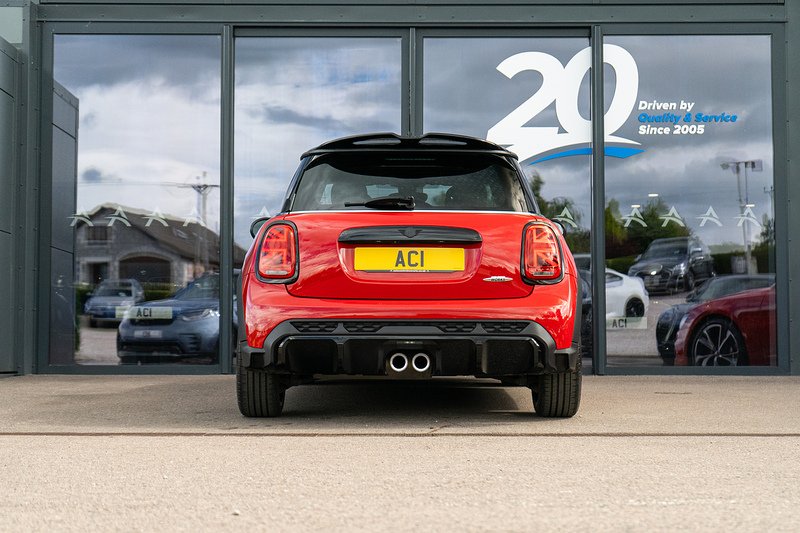 MINI Hatch John Cooper Works - U5387