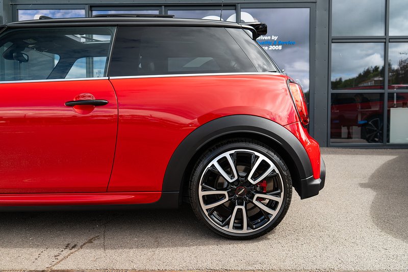 MINI Hatch John Cooper Works - U5387