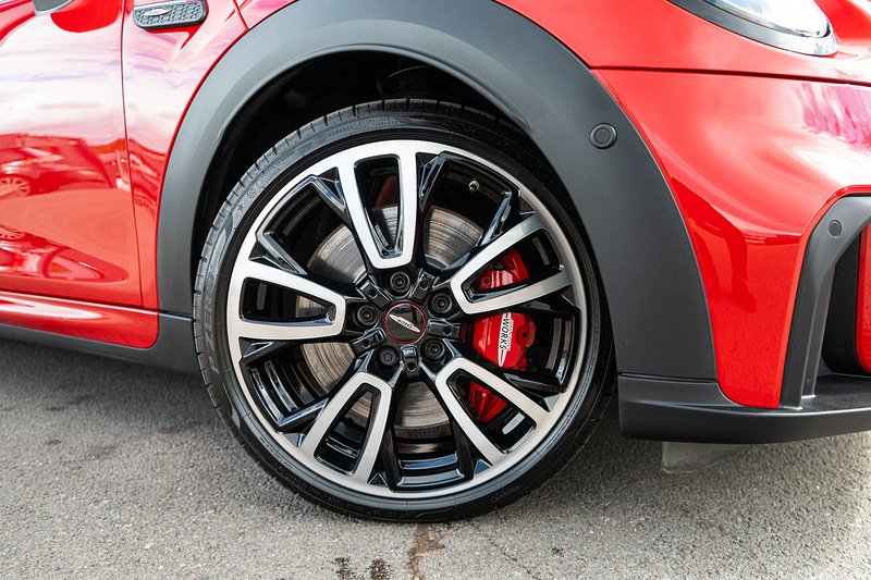 MINI Hatch John Cooper Works - U5387