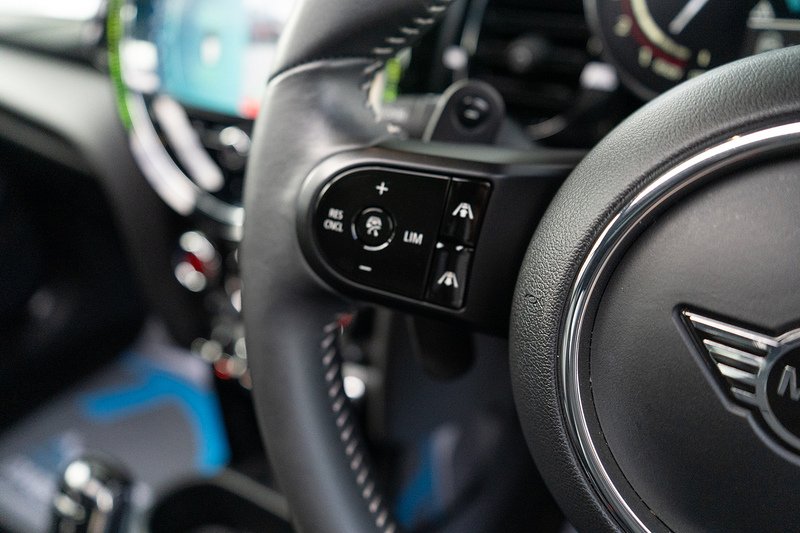 MINI Hatch John Cooper Works - U5387