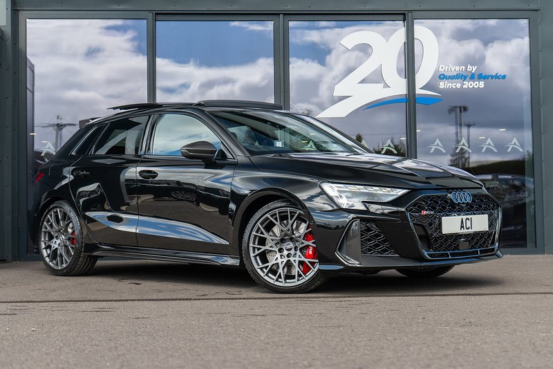 Audi RS3 TFSI Carbon Vorsprung - U5390