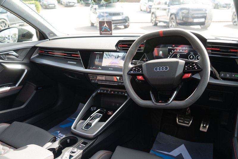 Audi RS3 TFSI Carbon Vorsprung - U5390