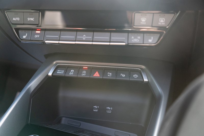 Audi RS3 TFSI Carbon Vorsprung - U5390
