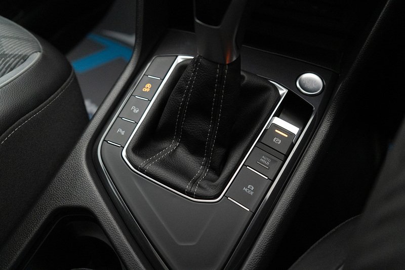 Volkswagen Tiguan TSI R-Line - U5391