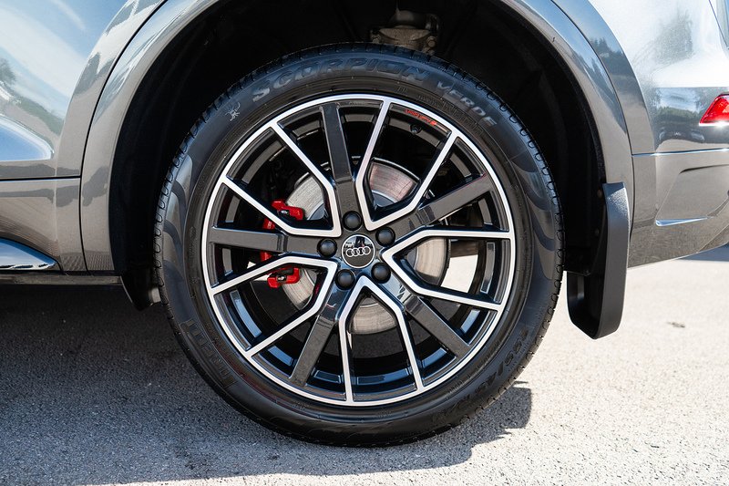 Audi Q5 TDI Edition 1 - U5396