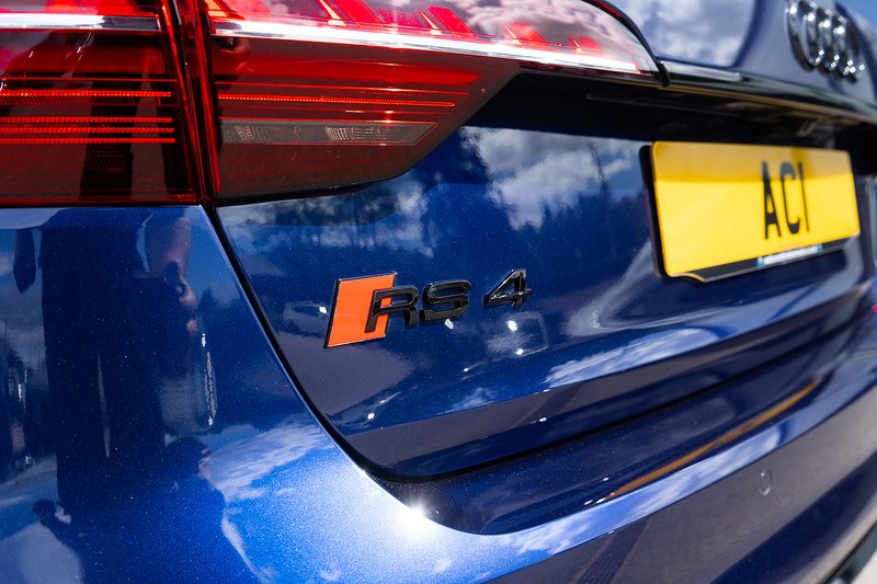Audi RS4 Avant TFSI V6 Vorsprung - U5411