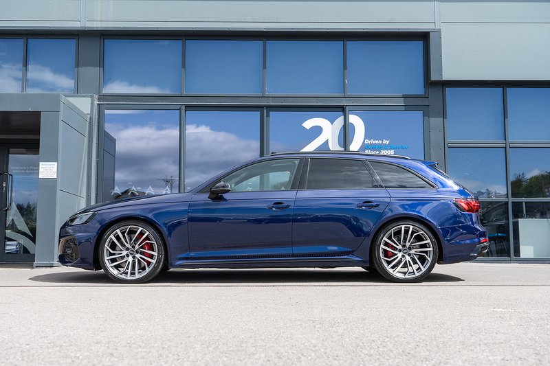 Audi RS4 Avant TFSI V6 Vorsprung - U5411