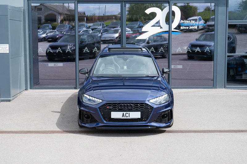 Audi RS4 Avant TFSI V6 Vorsprung - U5411