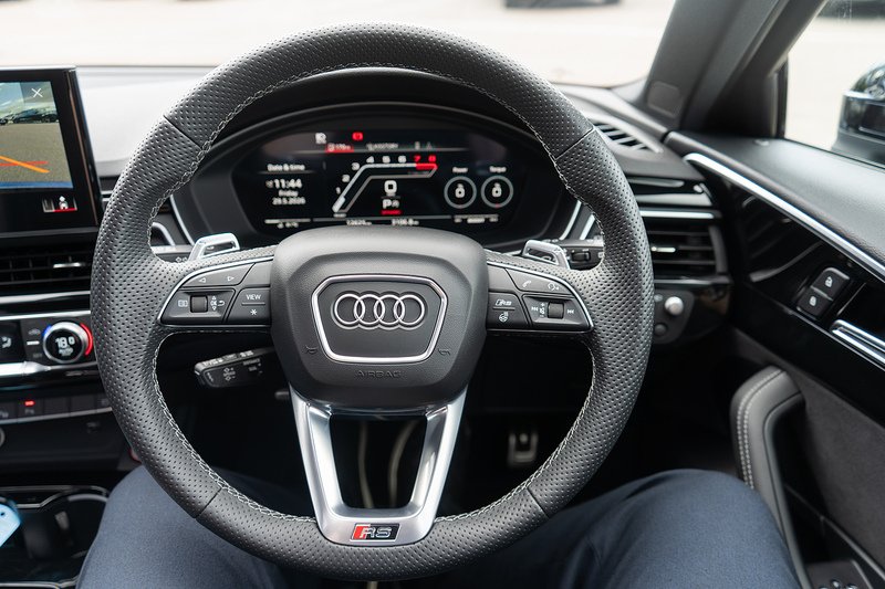 Audi RS4 Avant TFSI V6 Vorsprung - U5411