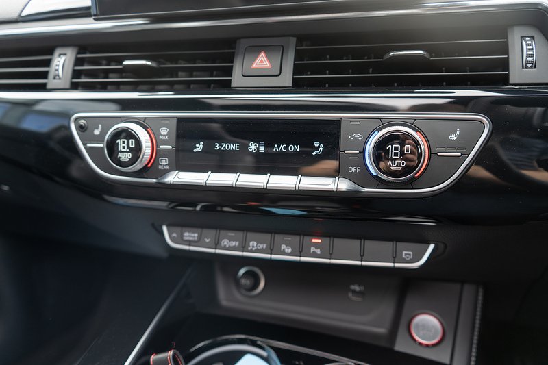 Audi RS4 Avant TFSI V6 Vorsprung - U5411