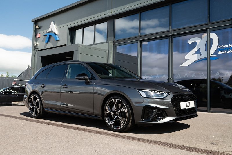 Audi A4 Avant TDI Black Edition - U5431