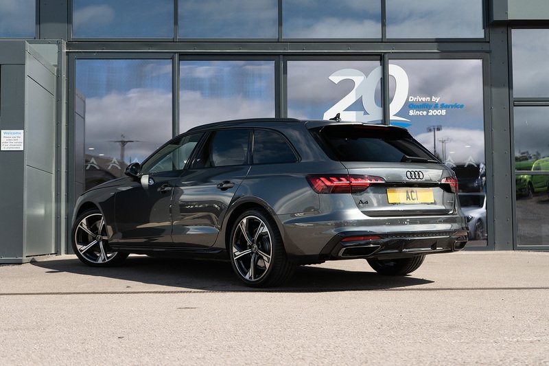Audi A4 Avant TDI Black Edition - U5431